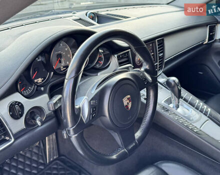 Черный Порше Панамера, объемом двигателя 4.81 л и пробегом 162 тыс. км за 19800 $, фото 41 на Automoto.ua