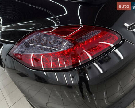 Чорний Порше Panamera, об'ємом двигуна 4.81 л та пробігом 151 тис. км за 23000 $, фото 44 на Automoto.ua