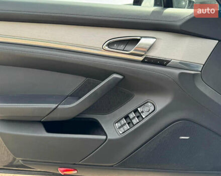 Черный Порше Панамера, объемом двигателя 4.81 л и пробегом 120 тыс. км за 37900 $, фото 11 на Automoto.ua