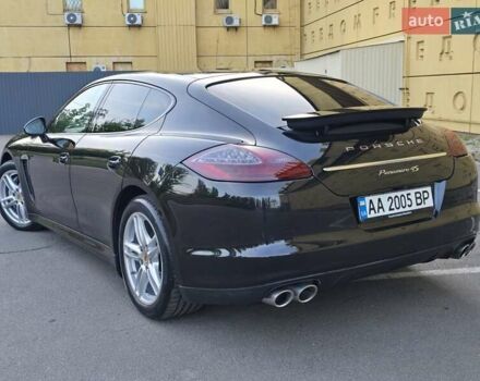 Черный Порше Панамера, объемом двигателя 4.81 л и пробегом 82 тыс. км за 22900 $, фото 39 на Automoto.ua