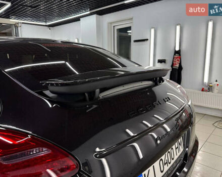 Чорний Порше Panamera, об'ємом двигуна 4.81 л та пробігом 151 тис. км за 23000 $, фото 16 на Automoto.ua