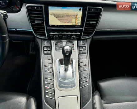 Черный Порше Панамера, объемом двигателя 4.81 л и пробегом 120 тыс. км за 37900 $, фото 15 на Automoto.ua