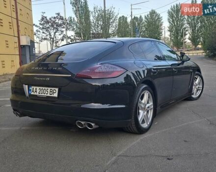 Черный Порше Панамера, объемом двигателя 4.81 л и пробегом 82 тыс. км за 22900 $, фото 5 на Automoto.ua