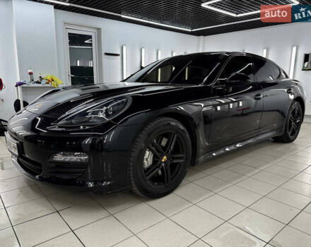 Чорний Порше Panamera, об'ємом двигуна 4.81 л та пробігом 151 тис. км за 23000 $, фото 50 на Automoto.ua