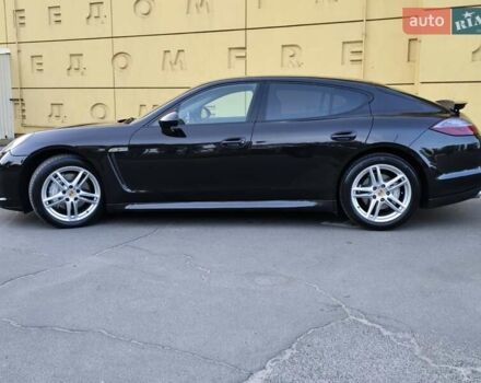 Черный Порше Панамера, объемом двигателя 4.81 л и пробегом 82 тыс. км за 22900 $, фото 41 на Automoto.ua