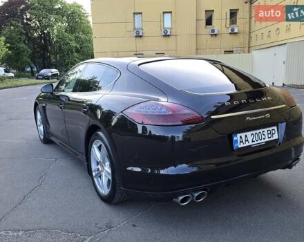 Черный Порше Панамера, объемом двигателя 4.81 л и пробегом 82 тыс. км за 22900 $, фото 26 на Automoto.ua
