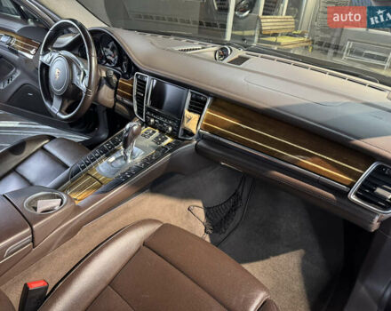 Порше Панамера 2011 в Одессе на Automoto.ua Черный Порше Панамера, объемом двигателя 4.81 л и пробегом 115 тыс. км за 27999 $, фото 13 на Automoto.ua