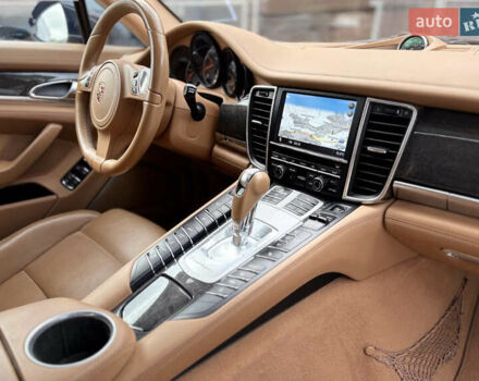 Черный Порше Панамера, объемом двигателя 4.81 л и пробегом 108 тыс. км за 41900 $, фото 10 на Automoto.ua