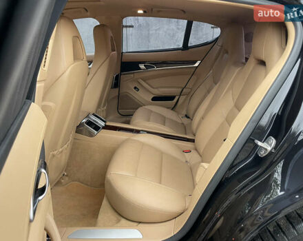 Черный Порше Панамера, объемом двигателя 3 л и пробегом 130 тыс. км за 23490 $, фото 15 на Automoto.ua