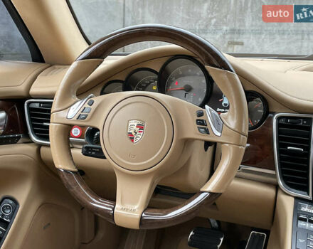 Черный Порше Панамера, объемом двигателя 3 л и пробегом 130 тыс. км за 23490 $, фото 19 на Automoto.ua