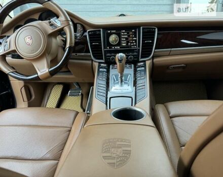 Чорний Порше Panamera, об'ємом двигуна 4.81 л та пробігом 165 тис. км за 27900 $, фото 172 на Automoto.ua