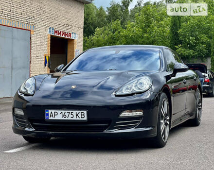 Чорний Порше Panamera, об'ємом двигуна 4.8 л та пробігом 160 тис. км за 23999 $, фото 1 на Automoto.ua