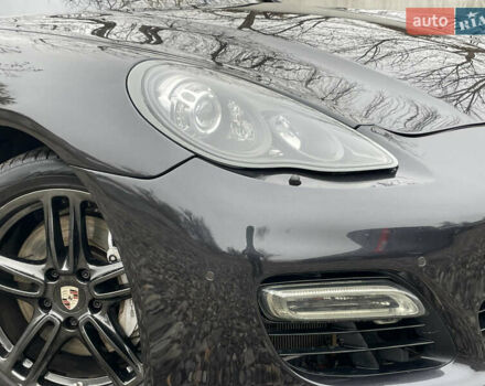 Черный Порше Панамера, объемом двигателя 3 л и пробегом 130 тыс. км за 23490 $, фото 3 на Automoto.ua