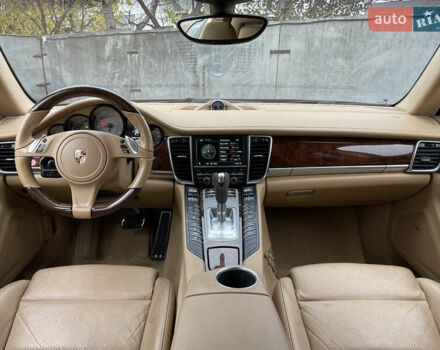 Черный Порше Панамера, объемом двигателя 3 л и пробегом 130 тыс. км за 23490 $, фото 18 на Automoto.ua