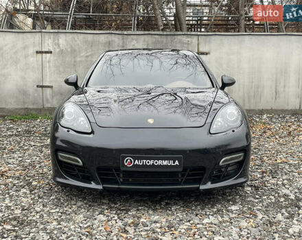 Черный Порше Панамера, объемом двигателя 3 л и пробегом 130 тыс. км за 23490 $, фото 4 на Automoto.ua