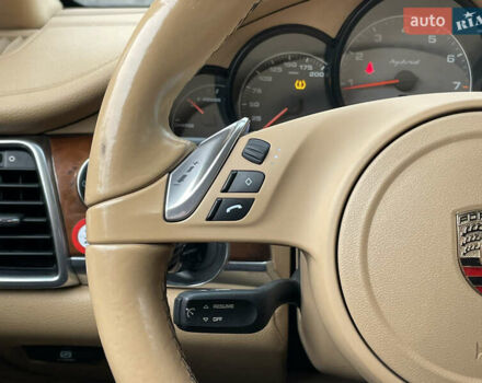 Черный Порше Панамера, объемом двигателя 3 л и пробегом 130 тыс. км за 23490 $, фото 20 на Automoto.ua