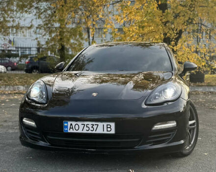 Черный Порше Панамера, объемом двигателя 2.97 л и пробегом 140 тыс. км за 21900 $, фото 3 на Automoto.ua