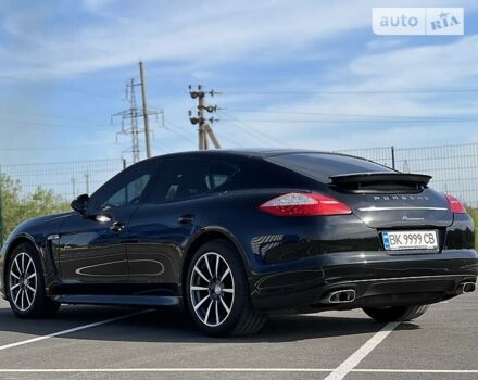 Чорний Порше Panamera, об'ємом двигуна 3 л та пробігом 90 тис. км за 39900 $, фото 10 на Automoto.ua