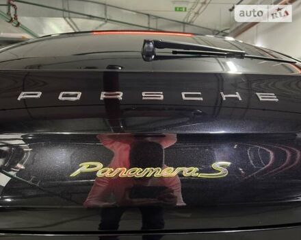 Черный Порше Панамера, объемом двигателя 3 л и пробегом 125 тыс. км за 33999 $, фото 11 на Automoto.ua