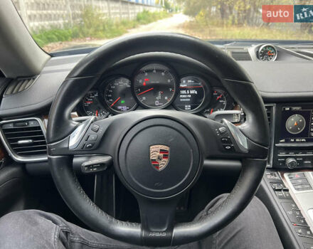 Чорний Порше Panamera, об'ємом двигуна 3.61 л та пробігом 139 тис. км за 39000 $, фото 19 на Automoto.ua