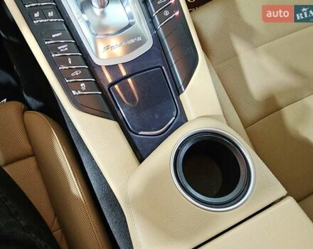 Черный Порше Панамера, объемом двигателя 3.61 л и пробегом 162 тыс. км за 26999 $, фото 28 на Automoto.ua