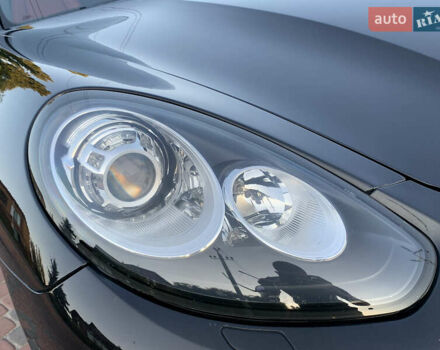 Чорний Порше Panamera, об'ємом двигуна 4.81 л та пробігом 161 тис. км за 39900 $, фото 26 на Automoto.ua