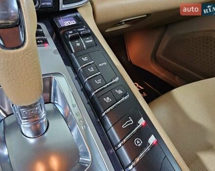 Черный Порше Панамера, объемом двигателя 3.61 л и пробегом 162 тыс. км за 26999 $, фото 32 на Automoto.ua