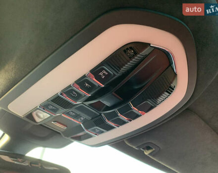 Чорний Порше Panamera, об'ємом двигуна 4.81 л та пробігом 161 тис. км за 39900 $, фото 2 на Automoto.ua