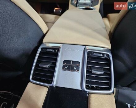 Черный Порше Панамера, объемом двигателя 3.61 л и пробегом 162 тыс. км за 26999 $, фото 16 на Automoto.ua