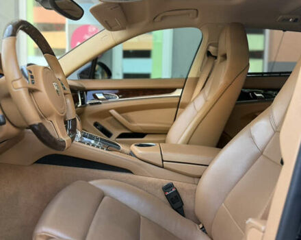 Порше Панамера 2013 в Киеве на Automoto.ua Черный Порше Панамера, объемом двигателя 3 л и пробегом 114 тыс. км за 32500 $, фото 19 на Automoto.ua