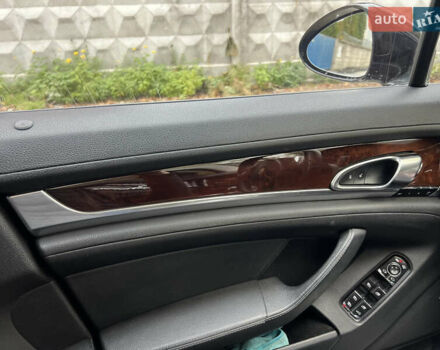 Чорний Порше Panamera, об'ємом двигуна 3.61 л та пробігом 139 тис. км за 39000 $, фото 22 на Automoto.ua