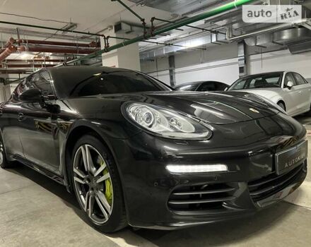 Чорний Порше Panamera, об'ємом двигуна 3 л та пробігом 125 тис. км за 33999 $, фото 13 на Automoto.ua