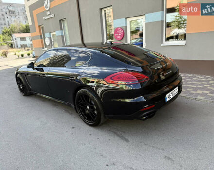 Порше Панамера 2013 в Киеве на Automoto.ua Черный Порше Панамера, объемом двигателя 3 л и пробегом 114 тыс. км за 32500 $, фото 9 на Automoto.ua