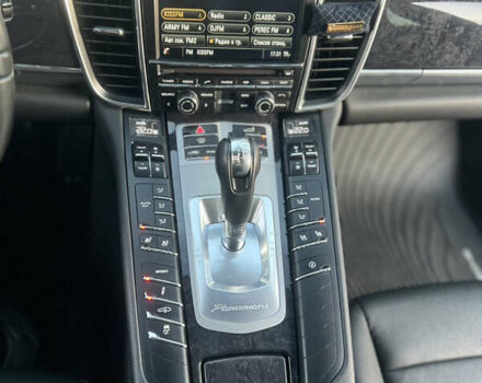 Черный Порше Панамера, объемом двигателя 3.6 л и пробегом 108 тыс. км за 27800 $, фото 20 на Automoto.ua