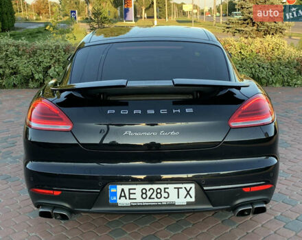 Чорний Порше Panamera, об'ємом двигуна 4.81 л та пробігом 161 тис. км за 39900 $, фото 41 на Automoto.ua