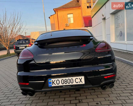 Чорний Порше Panamera, об'ємом двигуна 3 л та пробігом 147 тис. км за 27000 $, фото 10 на Automoto.ua