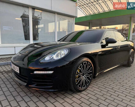 Чорний Порше Panamera, об'ємом двигуна 3 л та пробігом 147 тис. км за 27000 $, фото 1 на Automoto.ua