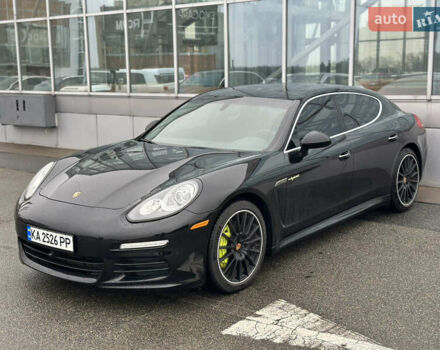 Чорний Порше Panamera, об'ємом двигуна 3 л та пробігом 181 тис. км за 39890 $, фото 64 на Automoto.ua