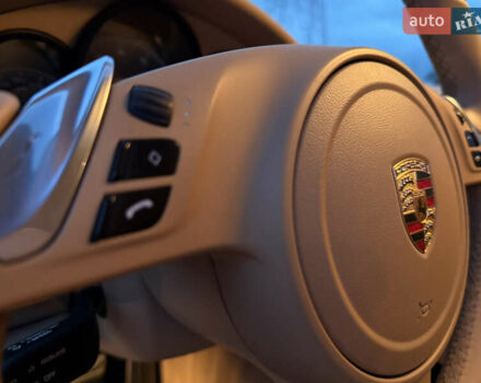 Черный Порше Панамера, объемом двигателя 3.6 л и пробегом 186 тыс. км за 31999 $, фото 30 на Automoto.ua