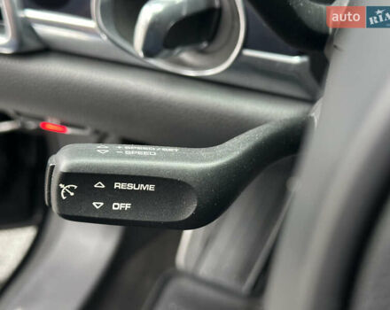 Чорний Порше Panamera, об'ємом двигуна 3 л та пробігом 181 тис. км за 39890 $, фото 59 на Automoto.ua