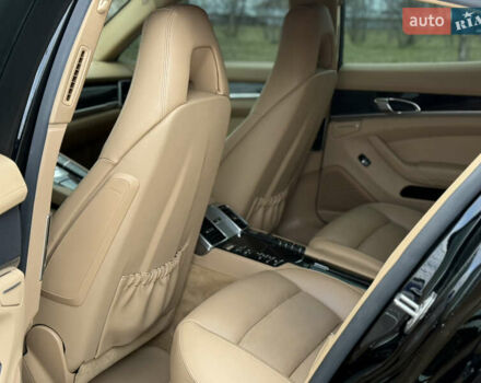 Черный Порше Панамера, объемом двигателя 3.6 л и пробегом 186 тыс. км за 31999 $, фото 21 на Automoto.ua