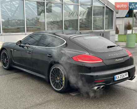 Чорний Порше Panamera, об'ємом двигуна 3 л та пробігом 181 тис. км за 39890 $, фото 69 на Automoto.ua