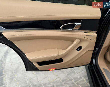 Чорний Порше Panamera, об'ємом двигуна 3.6 л та пробігом 186 тис. км за 25999 $, фото 77 на Automoto.ua