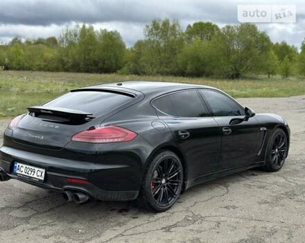 Чорний Порше Panamera, об'ємом двигуна 3 л та пробігом 102 тис. км за 33500 $, фото 6 на Automoto.ua