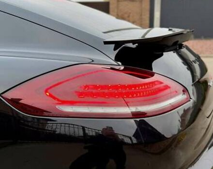 Чорний Порше Panamera, об'ємом двигуна 4.81 л та пробігом 84 тис. км за 42999 $, фото 16 на Automoto.ua