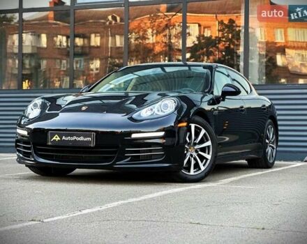 Черный Порше Панамера, объемом двигателя 3 л и пробегом 101 тыс. км за 25000 $, фото 6 на Automoto.ua