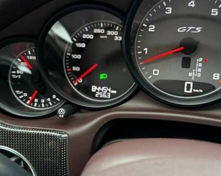 Чорний Порше Panamera, об'ємом двигуна 4.81 л та пробігом 84 тис. км за 42999 $, фото 24 на Automoto.ua