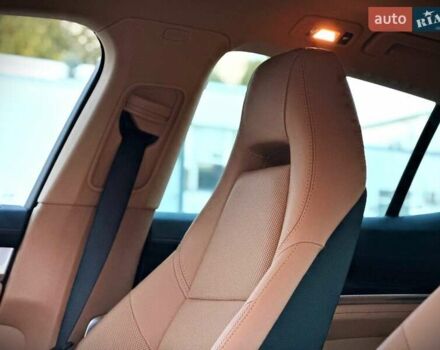 Чорний Порше Panamera, об'ємом двигуна 3 л та пробігом 101 тис. км за 28500 $, фото 18 на Automoto.ua