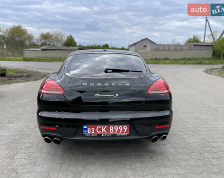 Чорний Порше Panamera, об'ємом двигуна 3 л та пробігом 144 тис. км за 25999 $, фото 6 на Automoto.ua