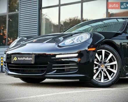 Чорний Порше Panamera, об'ємом двигуна 3 л та пробігом 101 тис. км за 28500 $, фото 7 на Automoto.ua